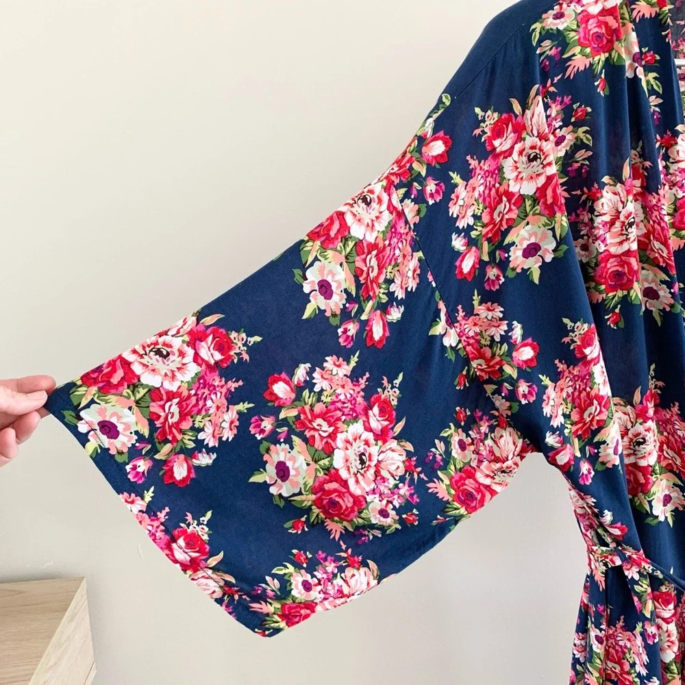 Floral Print Robe - Picture 3 of 6